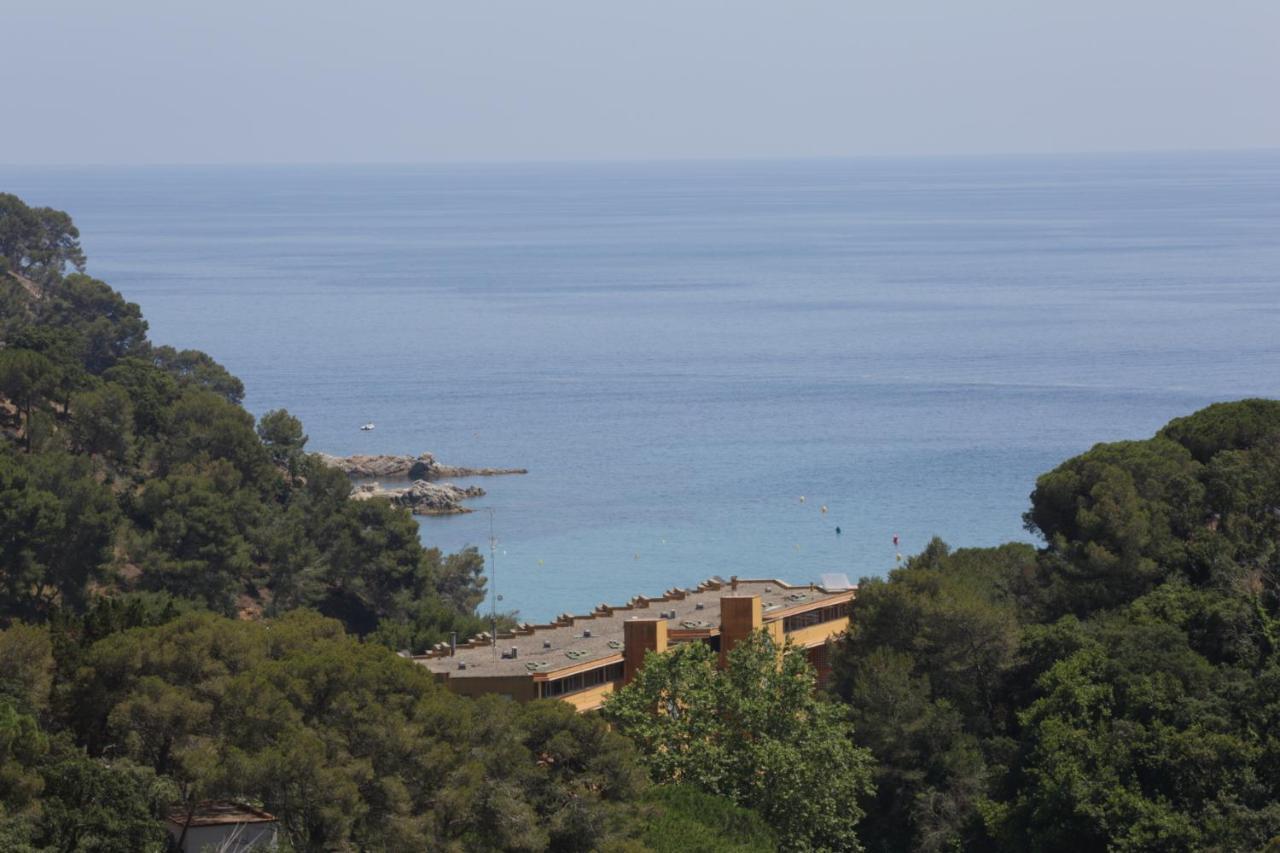 Happy Camp Mobile Homes In Camping Senia Cala Canyelles Lloret de Mar Exterior photo