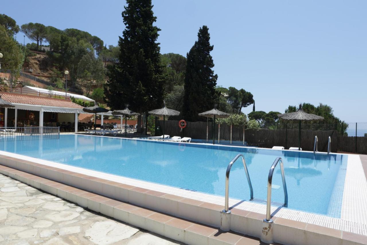 Happy Camp Mobile Homes In Camping Senia Cala Canyelles Lloret de Mar Exterior photo